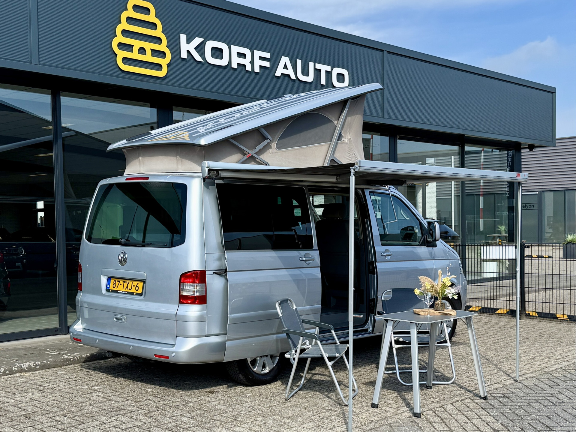 Volkswagen  California 2.5 TDI 131PK AUT / Elektr.Hefak / Clima / Navi 47508461-1.jpg | Korf Auto