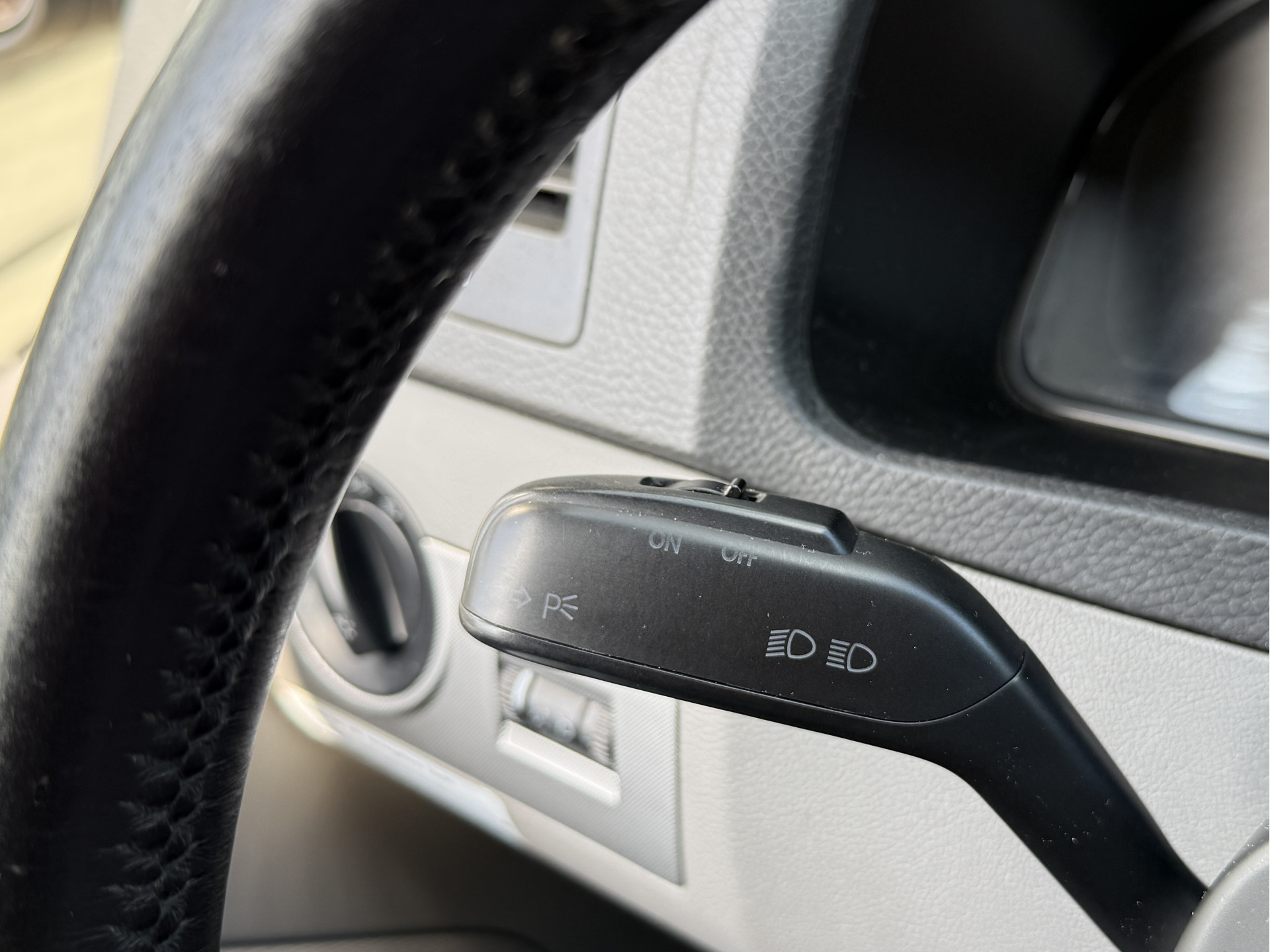 Volkswagen  California 2.5 TDI 131PK AUT / Elektr.Hefak / Clima / Navi 47508461-18.jpg | Korf Auto