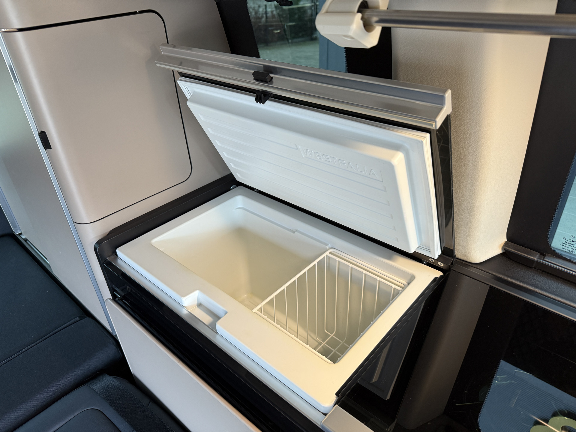 Mercedes-Benz  V-klasse 250d Marco Polo Westfalia AMG Edition / 360*Camera / Elektr. hefdak 48593057-16.jpg | Korf Auto