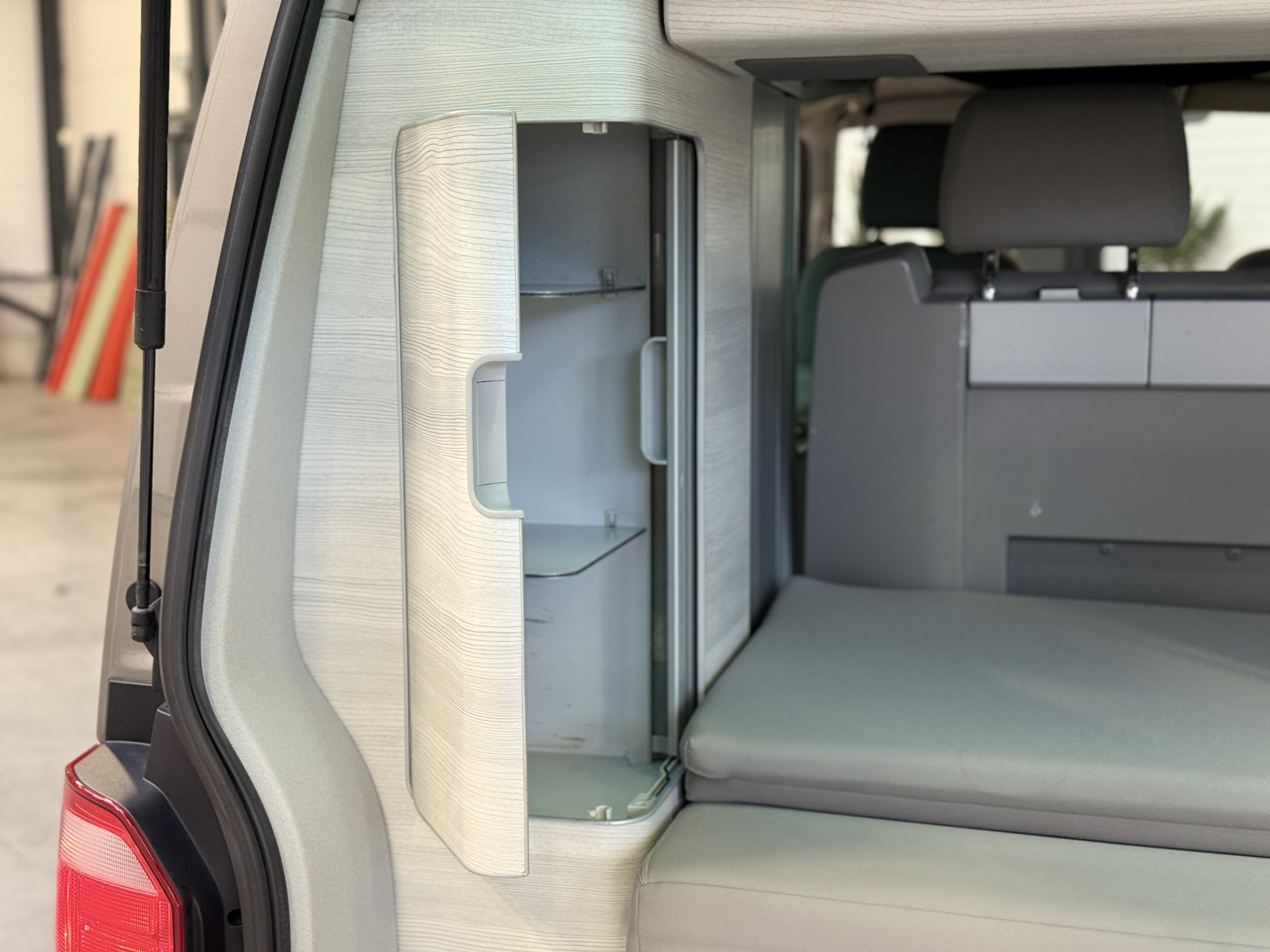 Volkswagen  California T6 Coast 150PK DSG | ACC | Trekhaak | Navi 48651061-25.jpg | Korf Auto