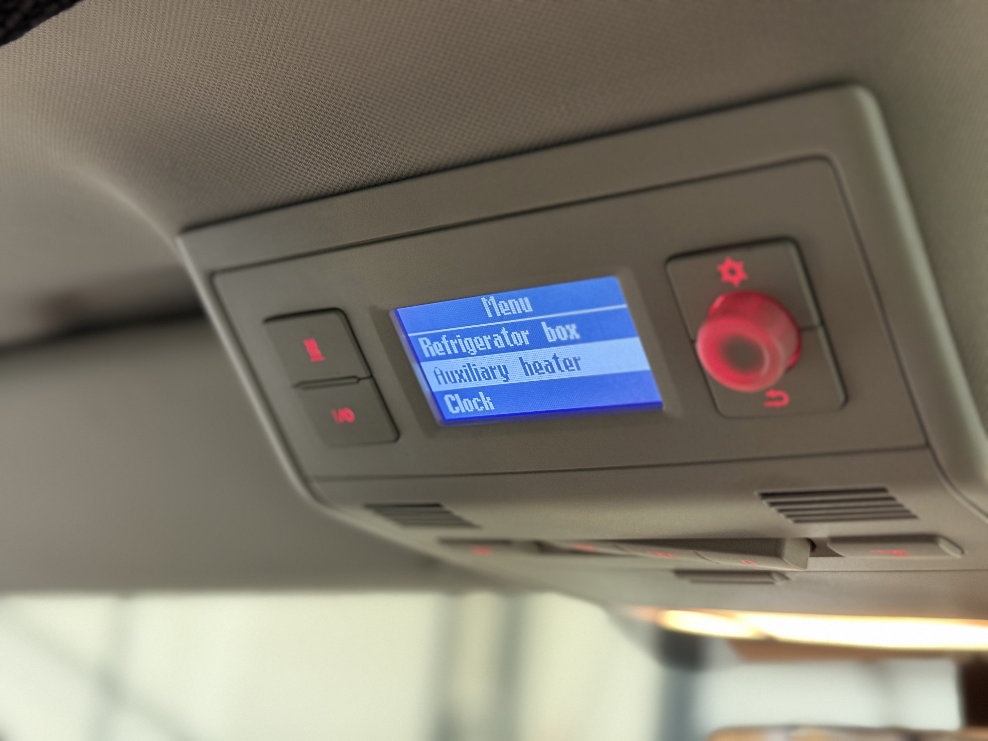 Volkswagen  California T6 Coast 150PK DSG | ACC | Trekhaak | Navi 48651061-29.jpg | Korf Auto