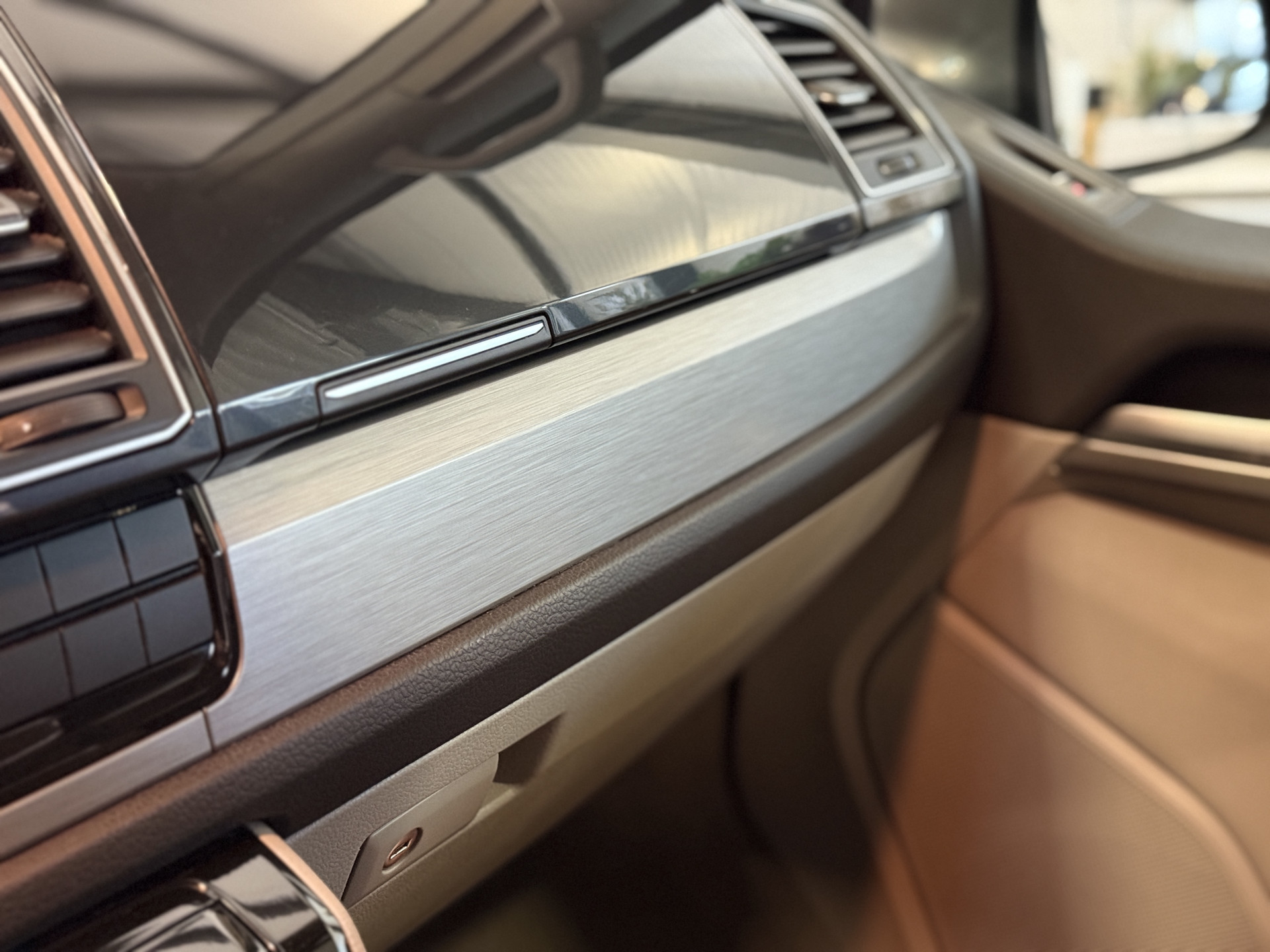 Volkswagen  California T6 Coast 150PK DSG | ACC | Trekhaak | Navi 48651061-31.jpg | Korf Auto