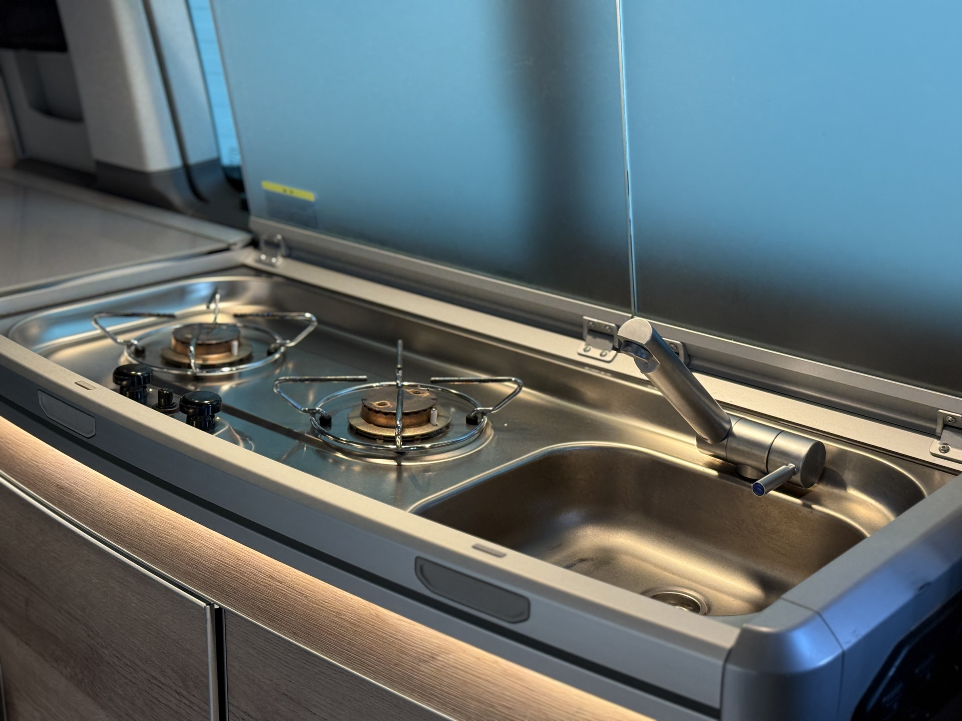 Volkswagen  California T6.1 Ocean 150PK DSG / VERKOCHT 49956965-9.jpg | Korf Auto