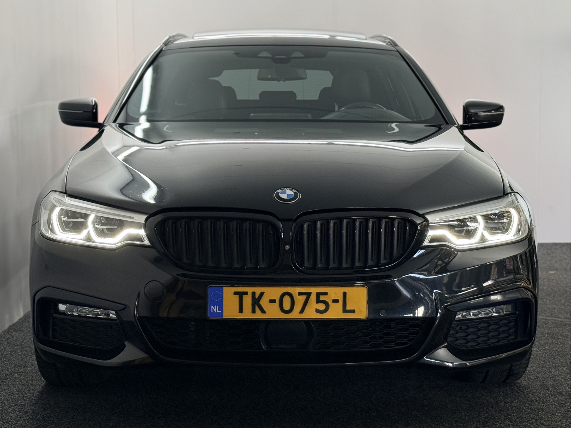 BMW 5 Serie Touring 530i High Ex. M-sport / VERKOCHT 50704034-33.jpg | Korf Auto