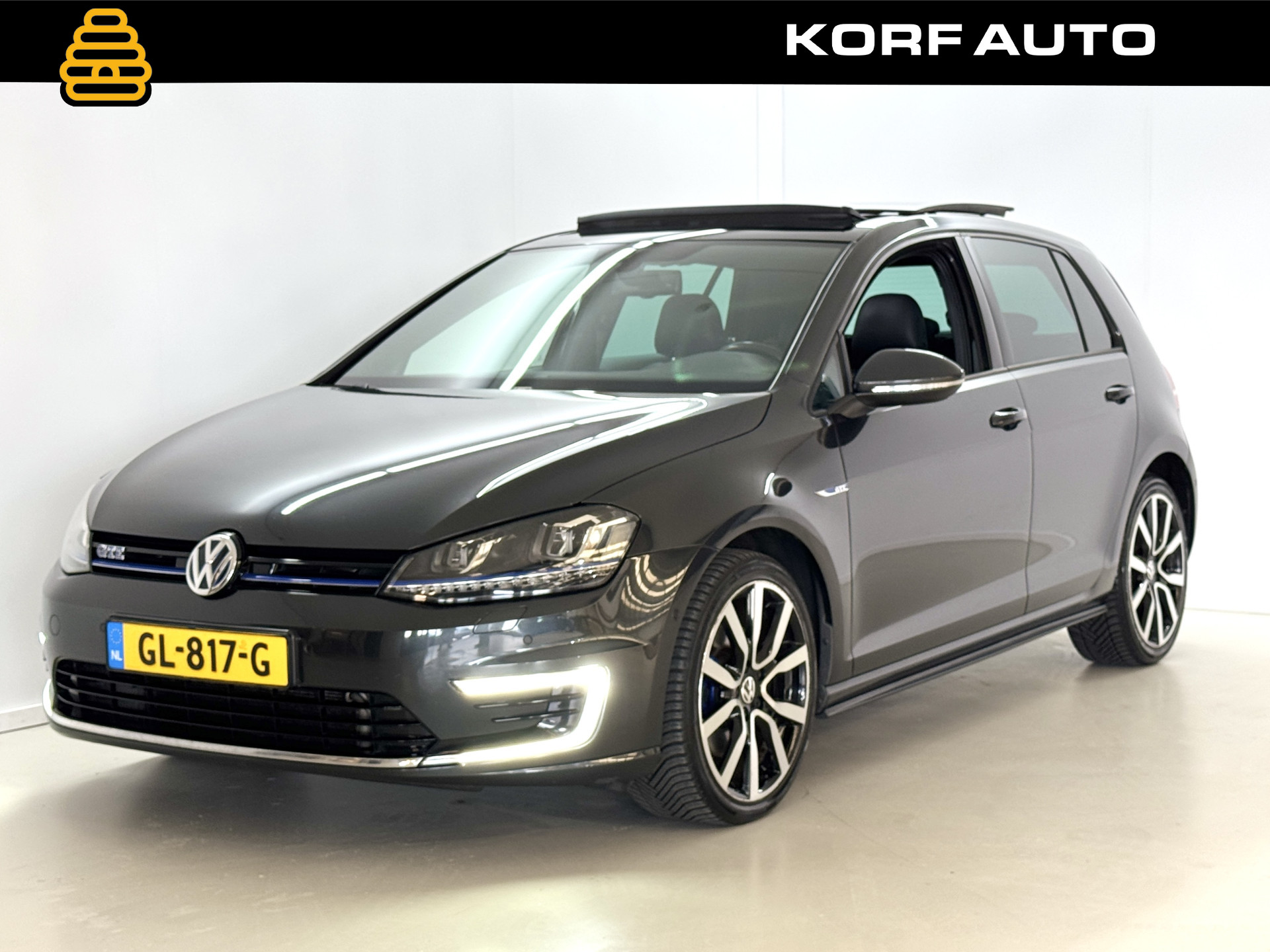 Volkswagen Golf 1.4 TSI GTE / Leder / Pano / Keyless / Trekhaak 52019106-0.jpg | Korf Auto