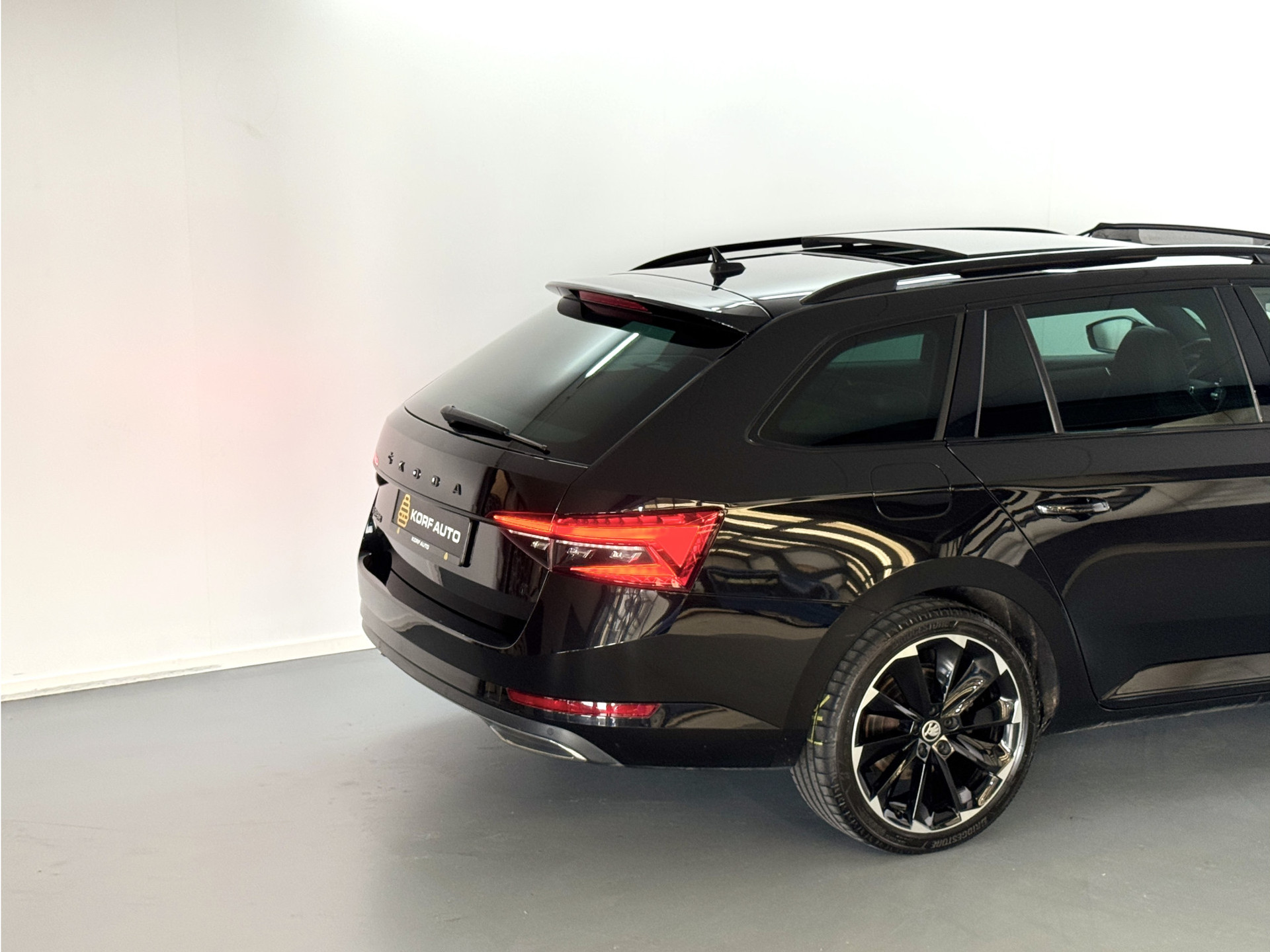 Škoda Superb Combi 1.4 TSI iV Sportline | VERKOCHT 52251140-15.jpg | Korf Auto