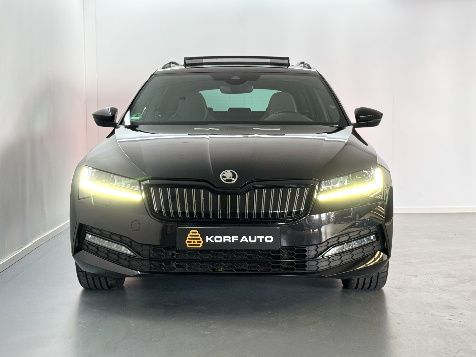 Škoda Superb Combi 1.4 TSI iV Sportline | VERKOCHT 52251140-30.jpg | Korf Auto