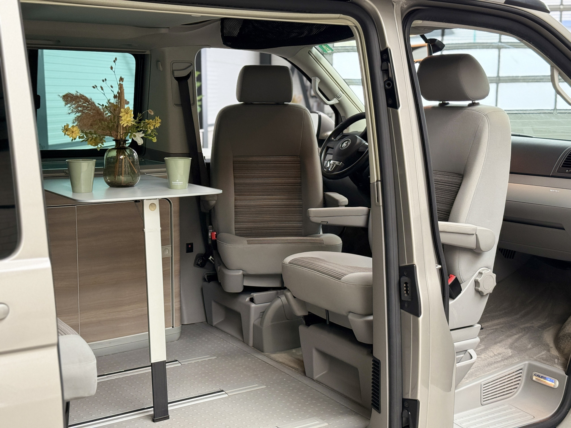 Volkswagen  California 140PK DSG | Elektr.Hefdak | Navi | Clima | Cruise 52576863-15.jpg | Korf Auto