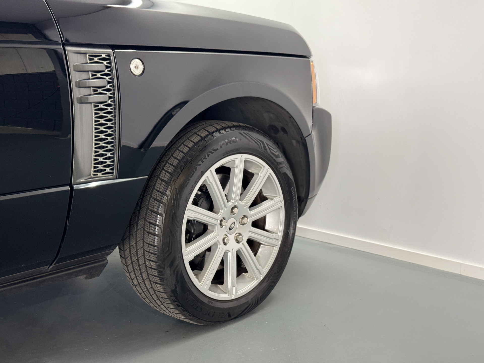 Land Rover Range Rover 5.0 V8 Supercharged / Youngtimer / Luchtvering / Pano / H&K / Camera 52672364-18.jpg | Korf Auto