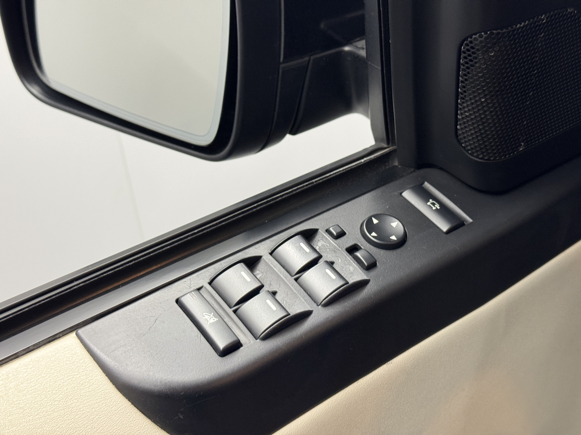 Land Rover Range Rover 5.0 V8 Supercharged / Youngtimer / Luchtvering / Pano / H&K / Camera 52672364-26.jpg | Korf Auto