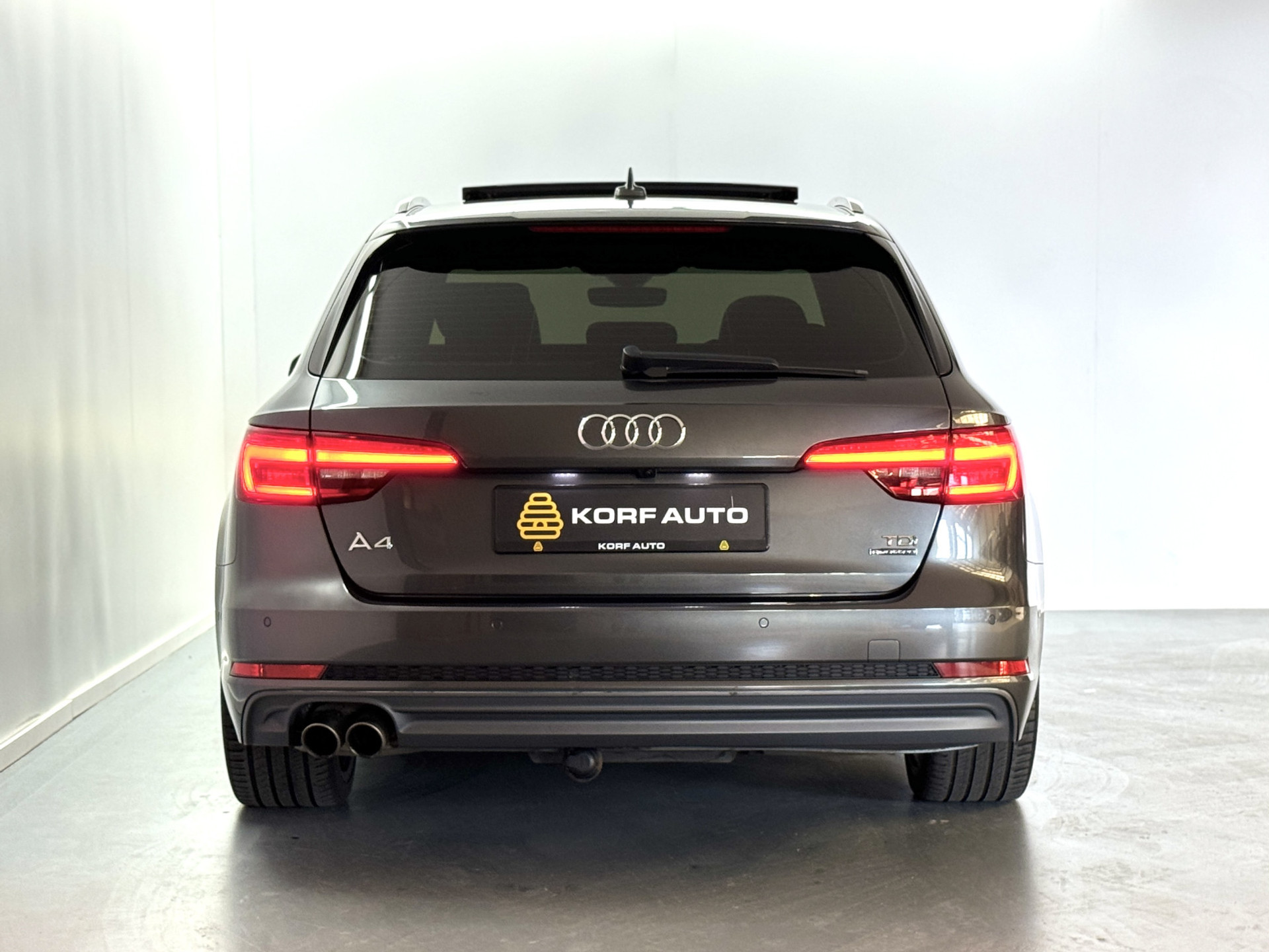 Audi A4 Avant 3.0 V6 TDI quattro 2x S-Line / Pano / B&O / 360 / Head-up / Trekhaak 52864368-33.jpg | Korf Auto