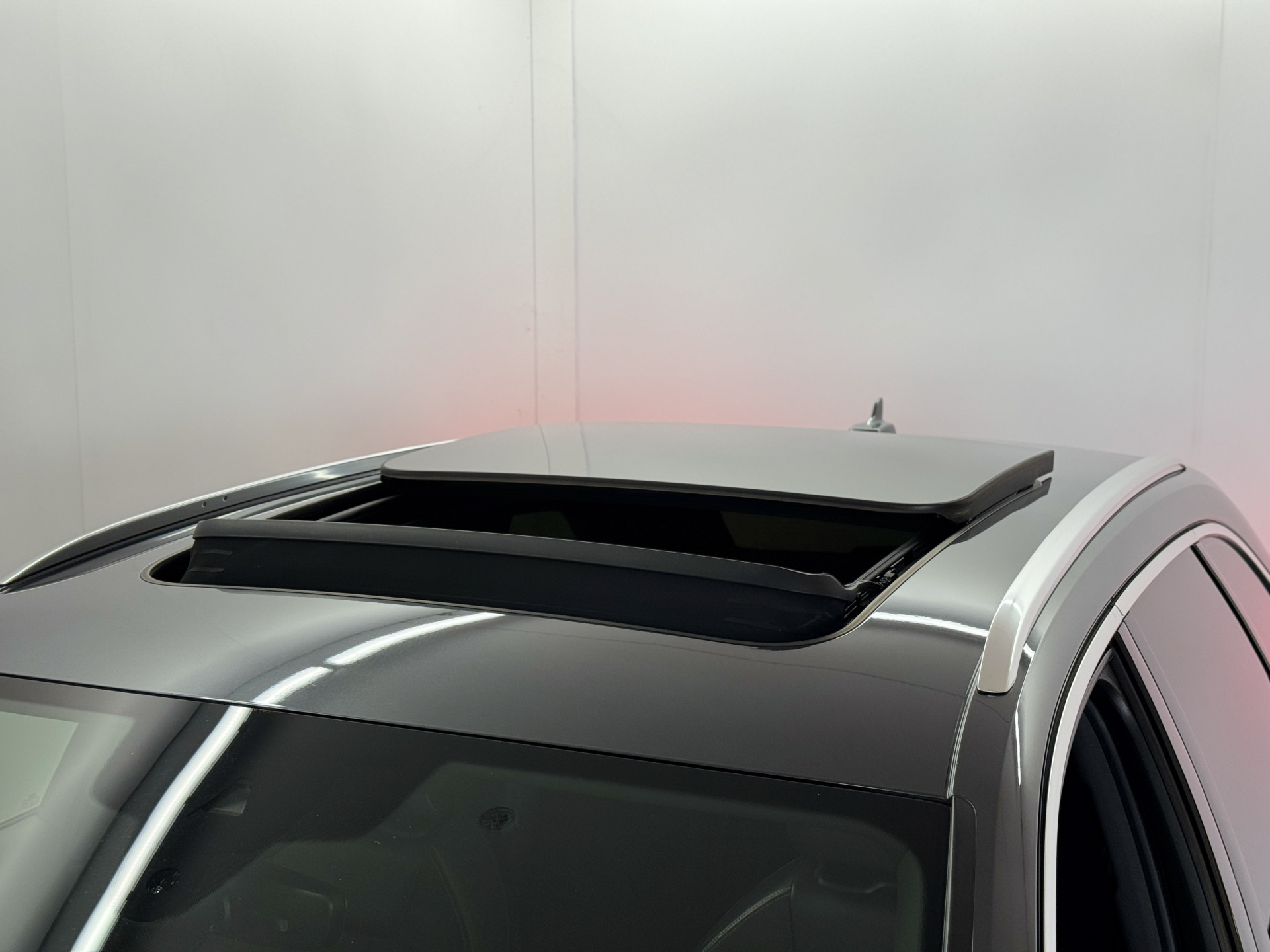 Audi A4 Avant 3.0 V6 TDI quattro 2x S-Line / Pano / B&O / 360 / Head-up / Trekhaak 52864368-7.jpg | Korf Auto