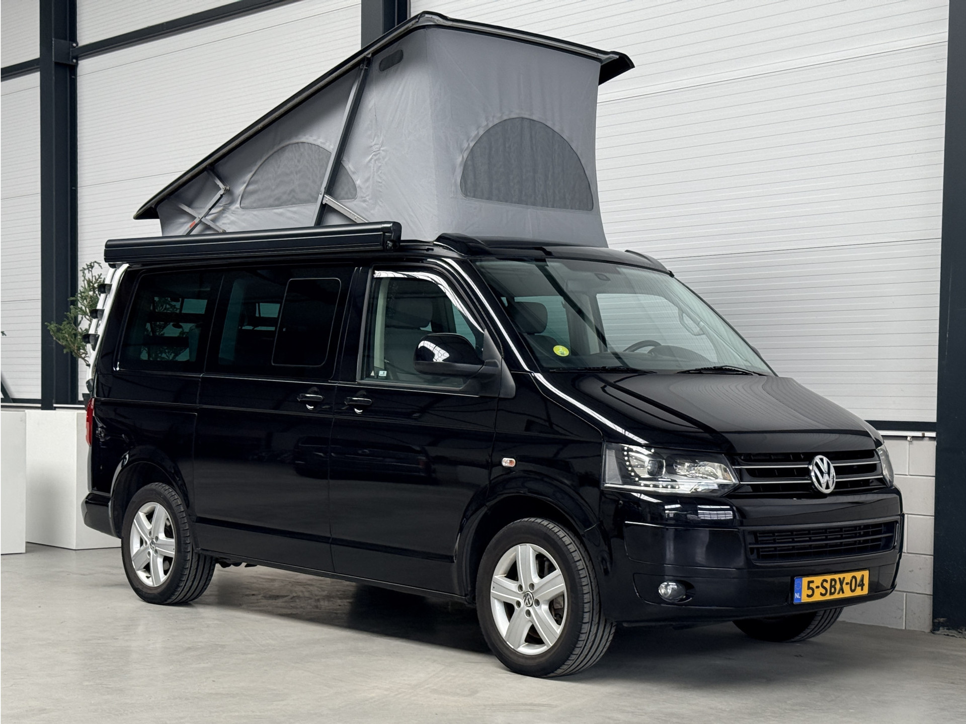 Volkswagen  California T5 GP 180PK Gereviseerd | Elektr. hefdak | Clima 53258976-0.jpg | Korf Auto