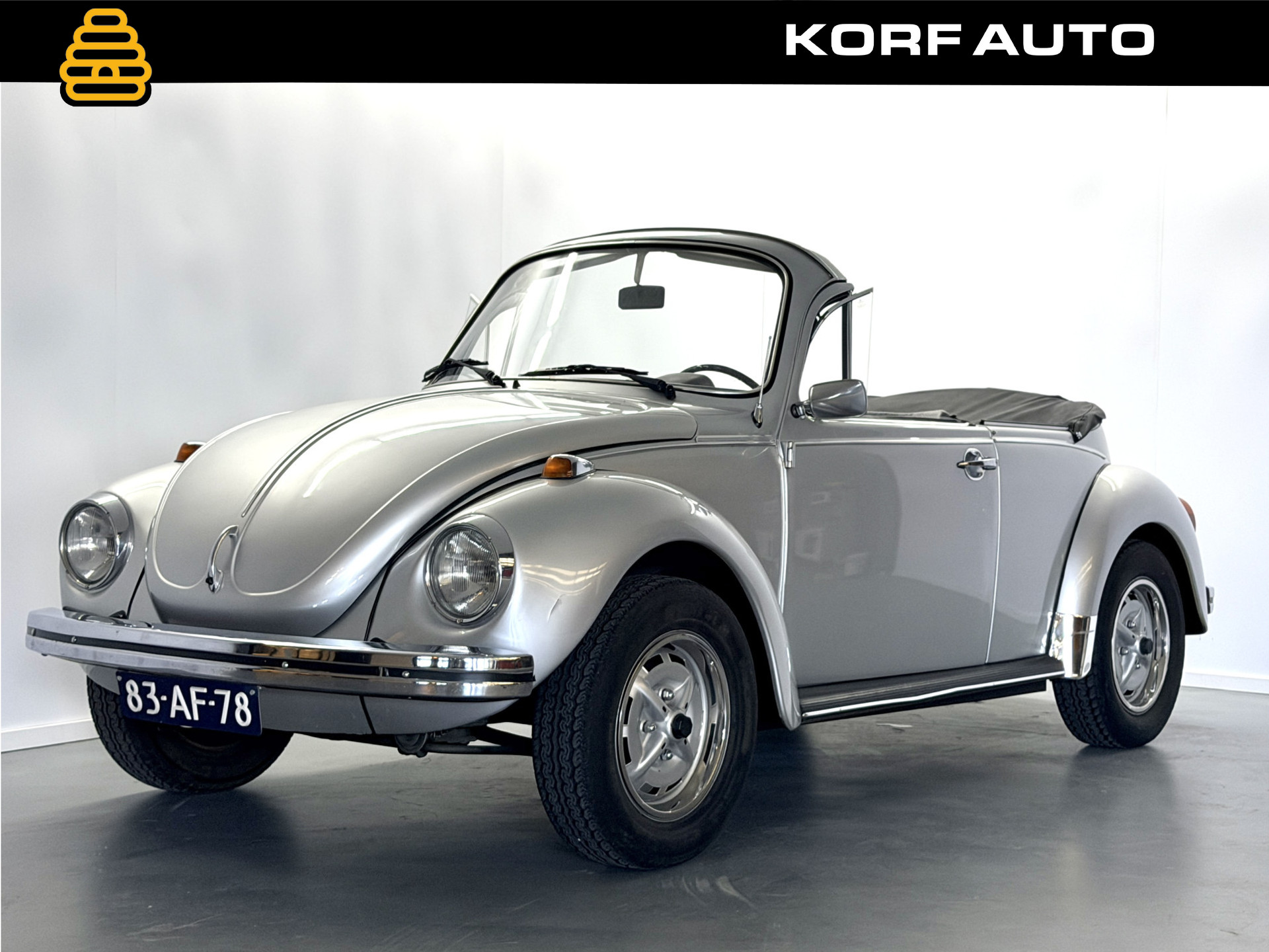 Volkswagen Kever Cabriolet | Radio | Linnen kap | Hard 54692331-0.jpg | Korf Auto