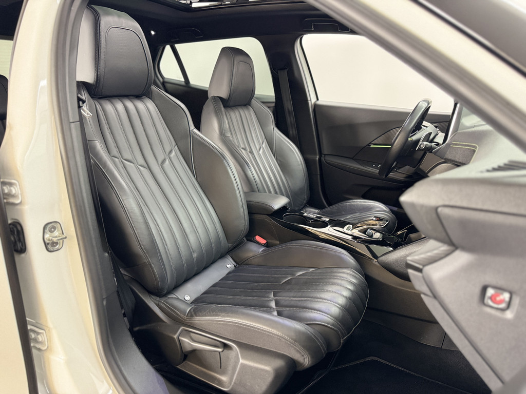 Peugeot 2008 1.2 PureTech GT Pack | VERKOCHT 54885085-32.jpg | Korf Auto