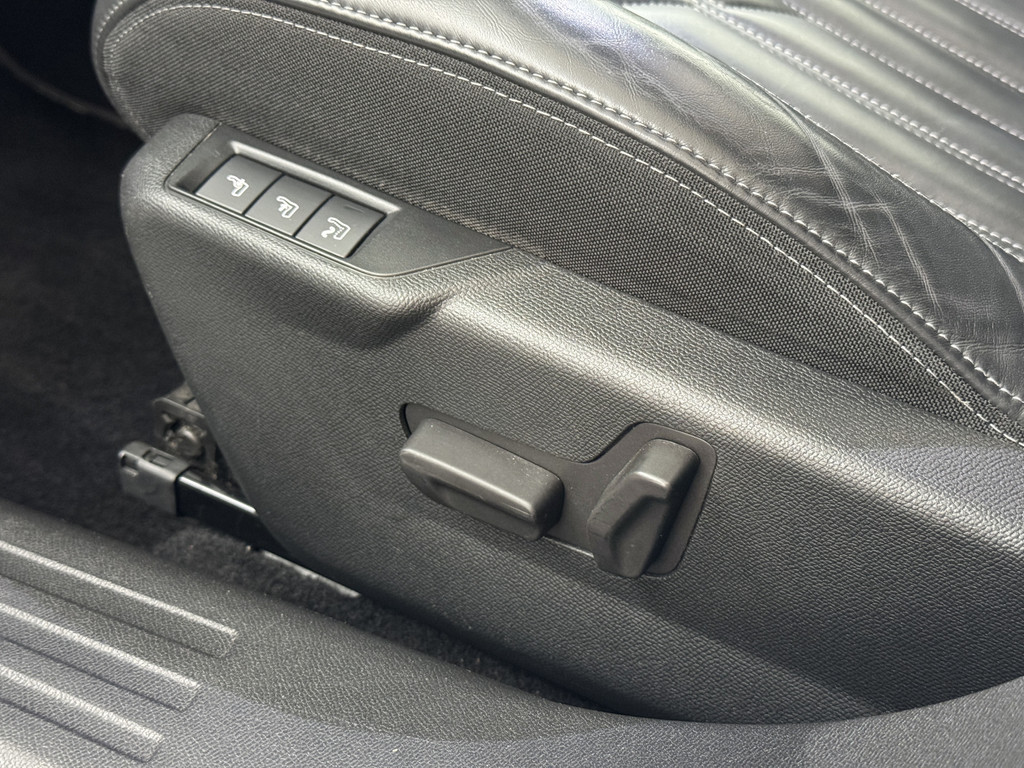 Peugeot 2008 1.2 PureTech GT Pack | VERKOCHT 54885085-9.jpg | Korf Auto