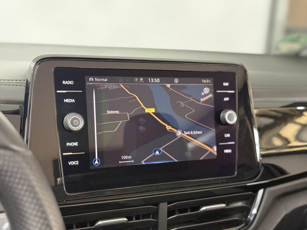 Volkswagen T-Roc Cabrio 1.5 TSI R-Line 150PK DSG | Virtual | Camera | IQ-light 55725582-5.jpg | Korf Auto