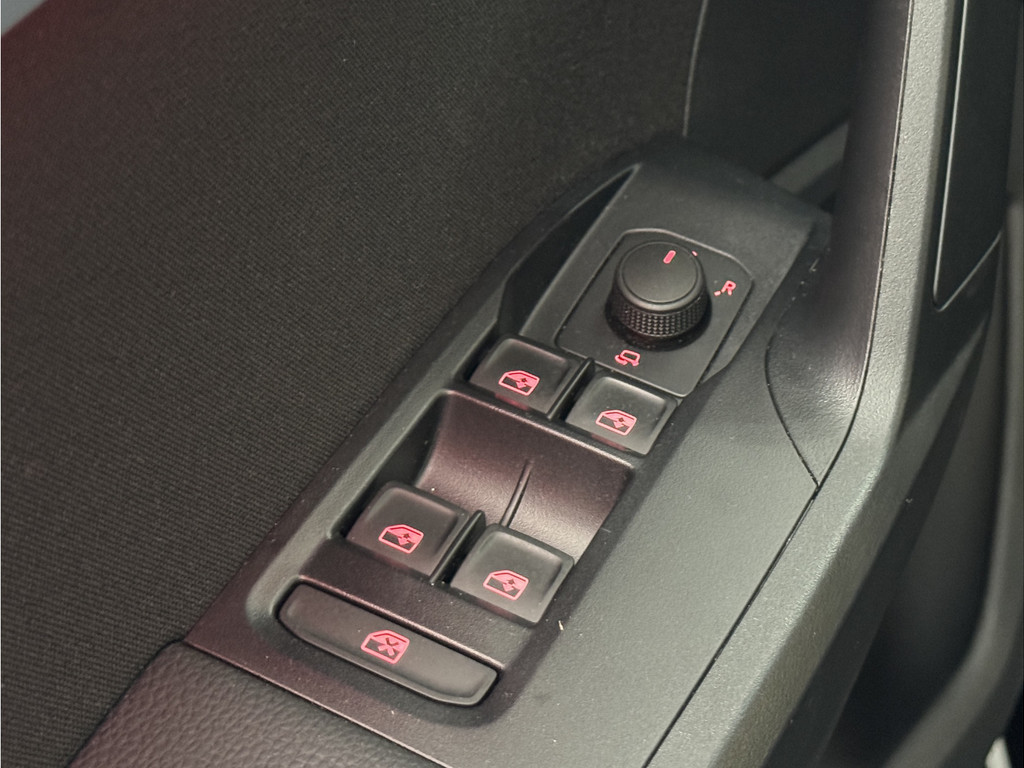 SEAT Ibiza 1.0 EcoTSI FR | Pano | Camera | Keyless 56690412-25.jpg | Korf Auto