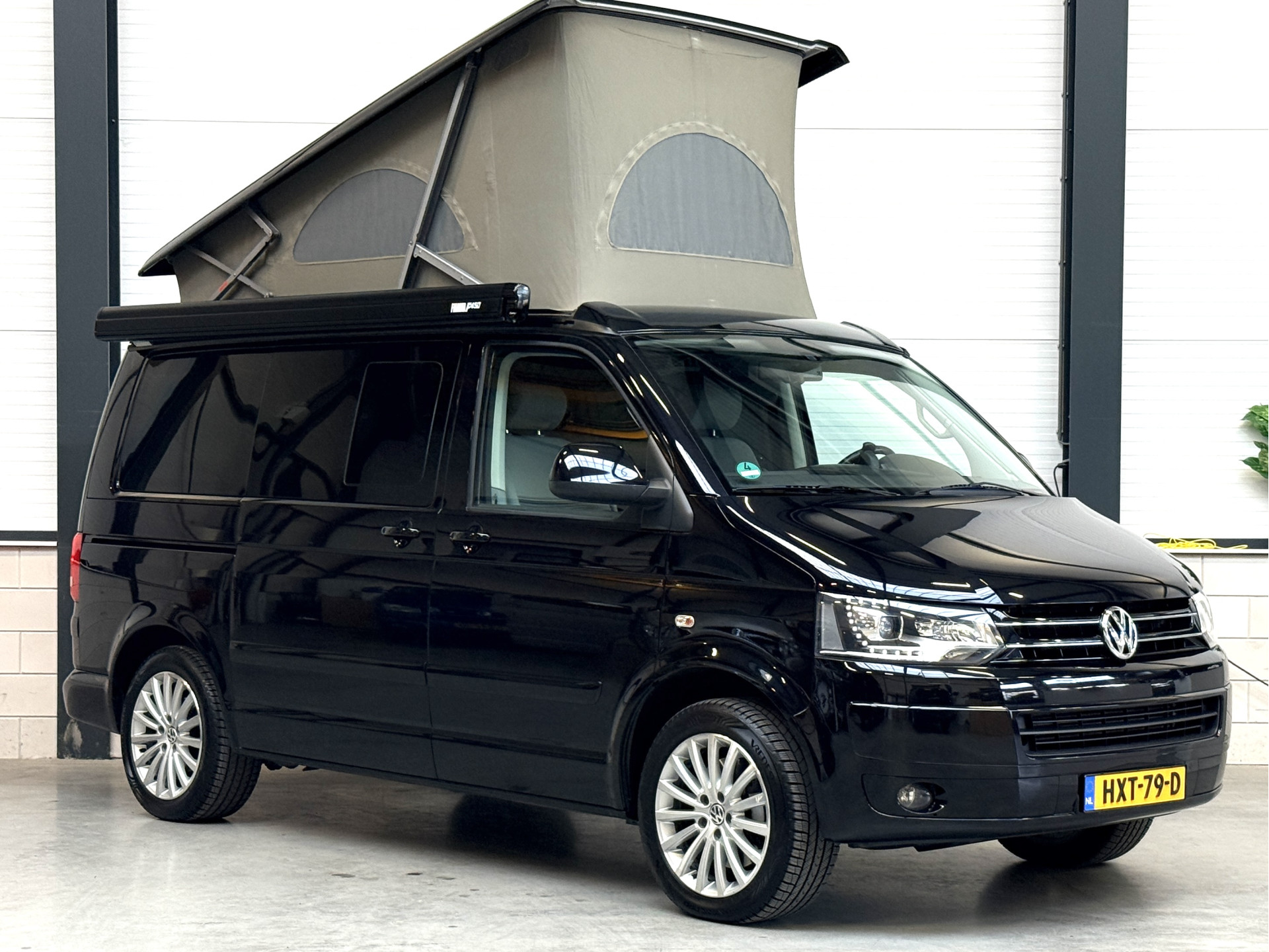Volkswagen  California DSG / Gereviseerd / Hefdak / Camera / Clima 46020491-0.jpg | Korf Auto