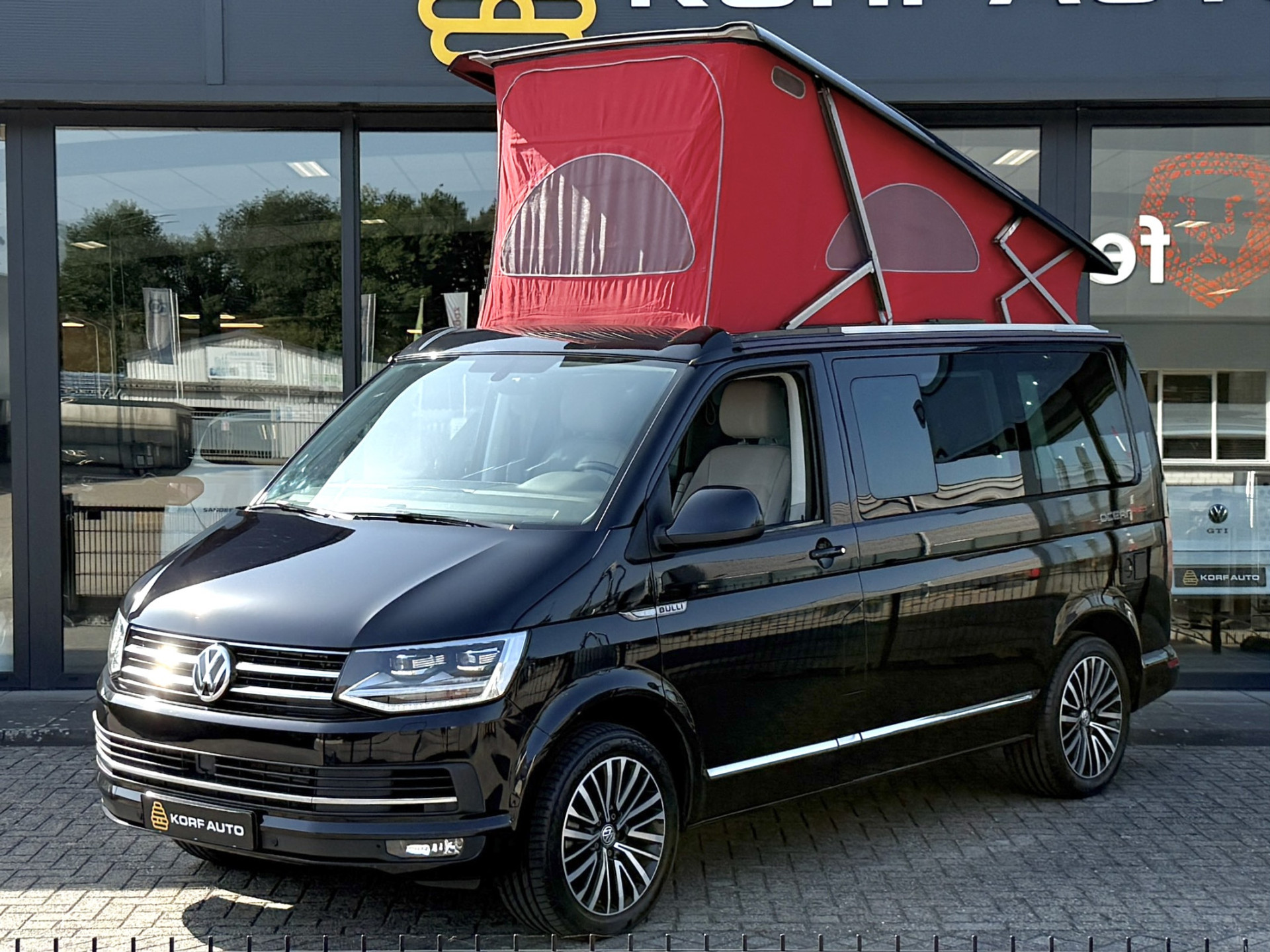 Volkswagen Transporter California Ocean BULLI DSG / Camera / Leder, alcantara 46919471-0.jpg | Korf Auto